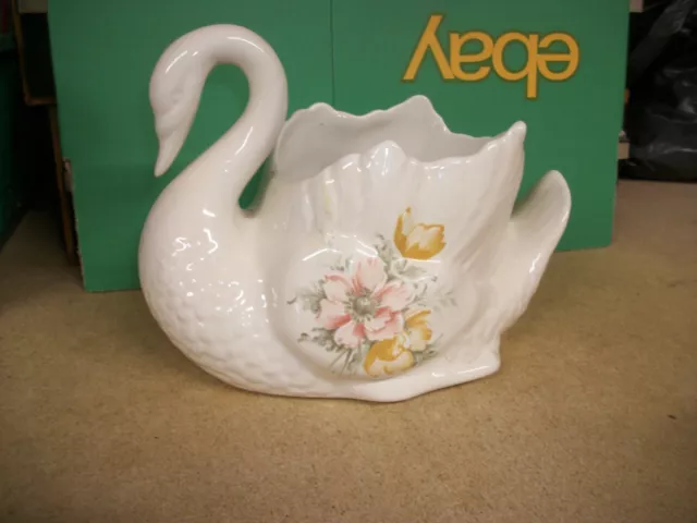 Vintage Marks & Spencer Anemone Swan Plant Pot St. Michael