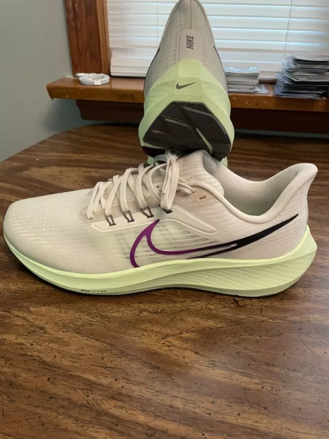 NEW Size 12- Nike Air Zoom Pegasus Green Purple Authentic Mens