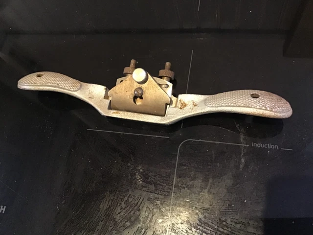 Vintage Stanley Curved Sole Spokeshave Carpentry Spoke Shave Tool Made England