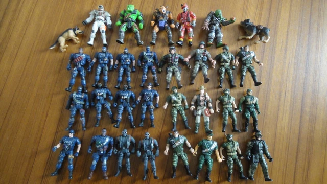 Lot De 22 Figurines Soldats Chap Mei Et Lanard - Sans Armes - GI Joe Style - Occasion