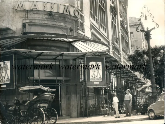 Fotografia originale, Palermo Piazza G.Verdi Cineteatro al Massimo 1971