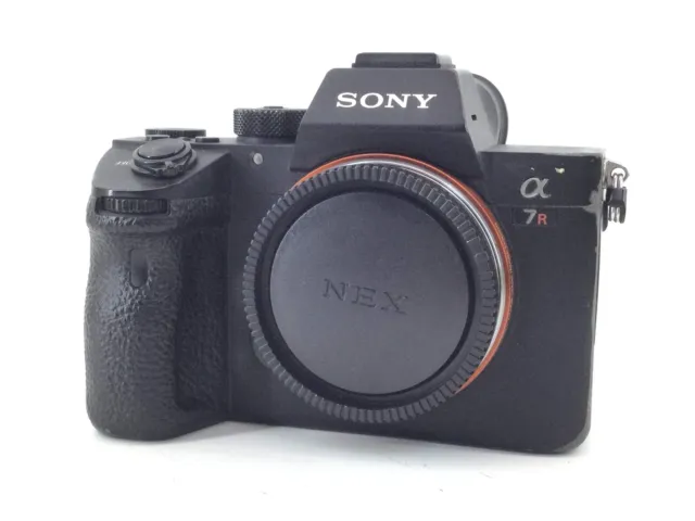 Camara Digital Evil Sony Alpha A7R Iii (Ilce-7Rm3) 18153602