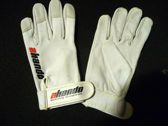 Gants AKANDO blancs cuir souple et résistant taille XL (20,5 x 11 cm) Gants AKANDO blancs cuir souple et résistant taille XL (20,5 x 11 cm)