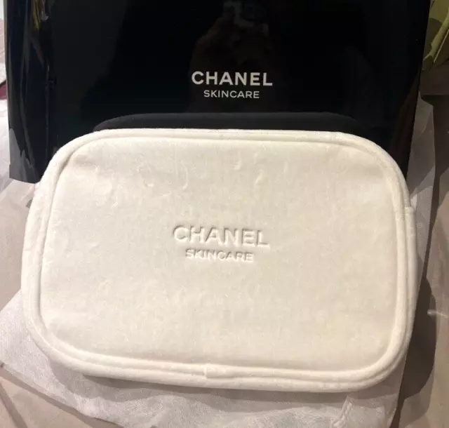 CHANEL PUFFY MAKEUP Bag beauty cosmetic Pouch Purse VIP gift clutch RARE  $40.00 - PicClick