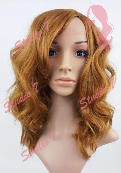 W133 Ladies Wig Strawberry Blonde Beach Waves Natural Look studio7-uk