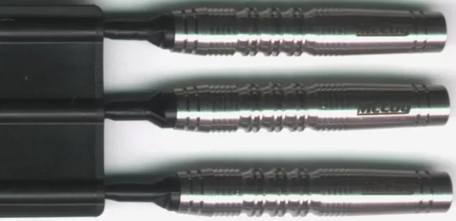 McCoy MARKSMAN 18 gram Soft Tipped 90% Tungsten Darts With Accessories