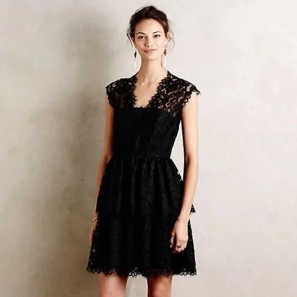 Anthropologie Shoshanna Black Lace Tiered Cocktail Dress Size Two Extra Small