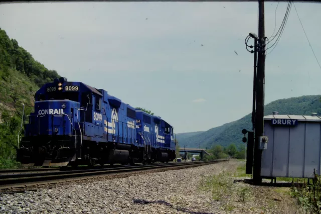 Kodachrome Original Slide Conrail  EMD SD50 Diesel engines (1996) - Item #CC10