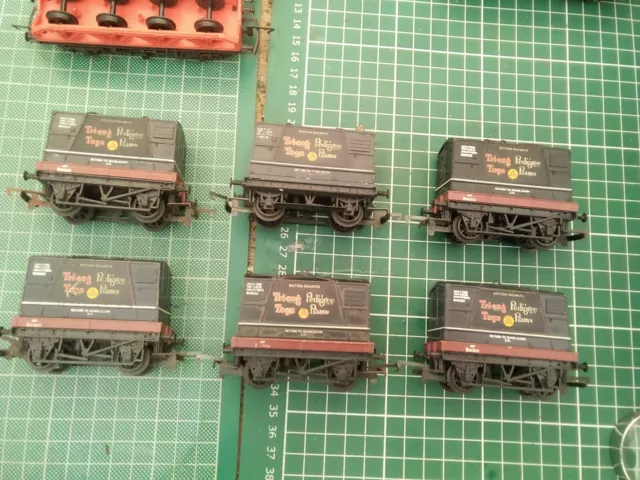 oo Gauge Job Lot Of Six Hornby Triang Toy Container Wagons