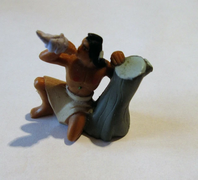 Figurine Kocum Pocahontas Disney Mini Smarties Nestle 1995