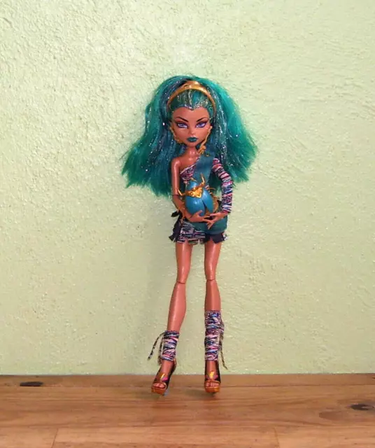 Poupée Monster High Nefera de Nile basic