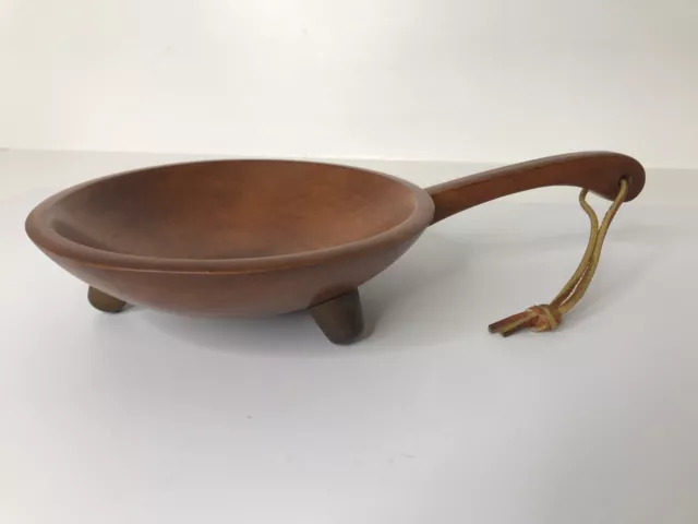 Vintage  Munising Footed Bowl with Handle Maple ~ Signed ~ 8" Dia. ~ Primitive