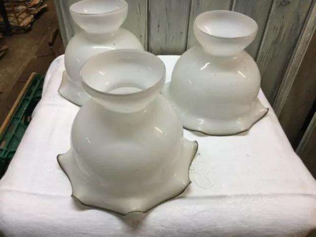 Lot De 3 Globes Dentelle Opaline Blanche Lustre Suspension