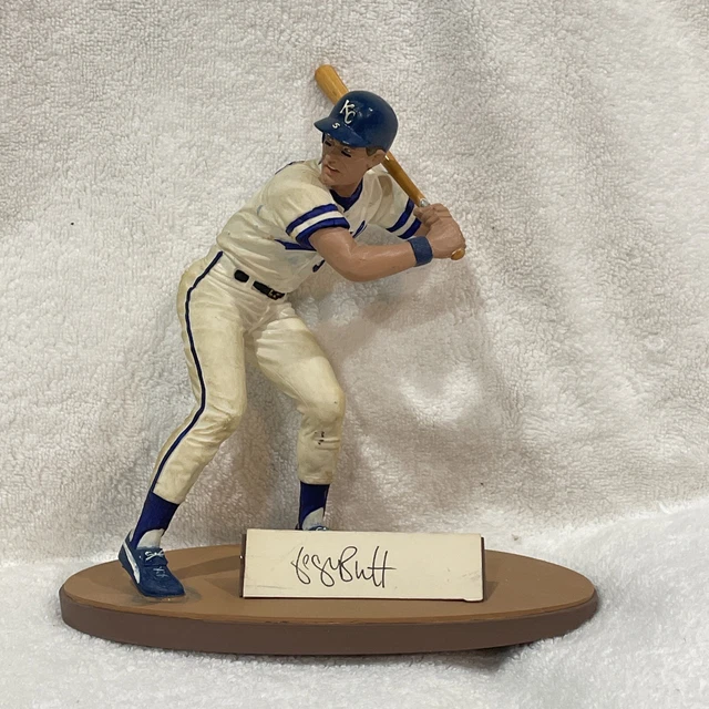 RARE George Brett 1990 AUTOGRAPHED Gartlan Figurine, Kansas City Royals, NICE!