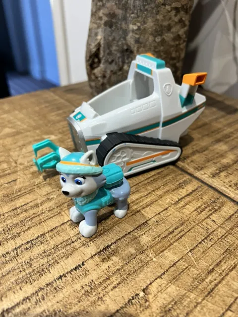 Paw Patrol Everest With Snow Plough Vehicle And Everest Figure