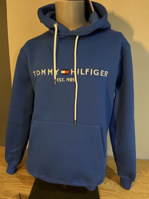 sweatshirt capuche tommy hilfiger neuf jamais porte avec etiquette