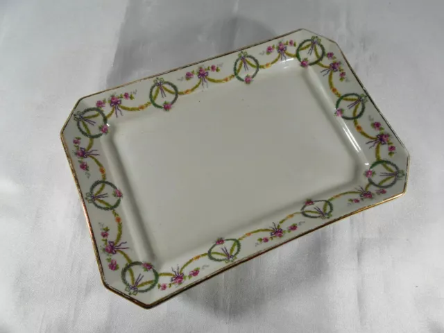 ( 03 ) Superbe Plat Style Louis Xvi Noeuds & Roses En Porcelaine De Pillivuyt