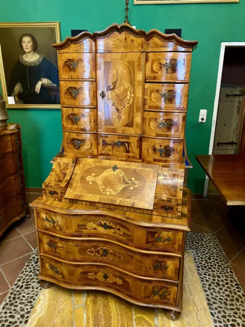 18 Jahrhundert Top  Tabernakelsekretär Barock  intarsiert Nussbaum Schreibtisch