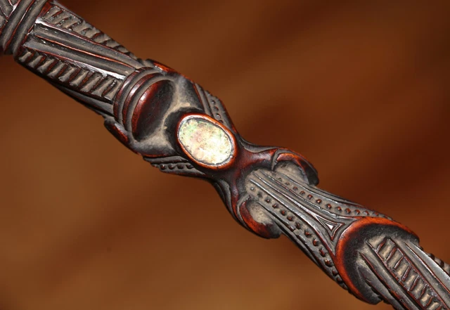 Antique Maori tiki carved short club, New Zealand, tribal art, 19th century FINE