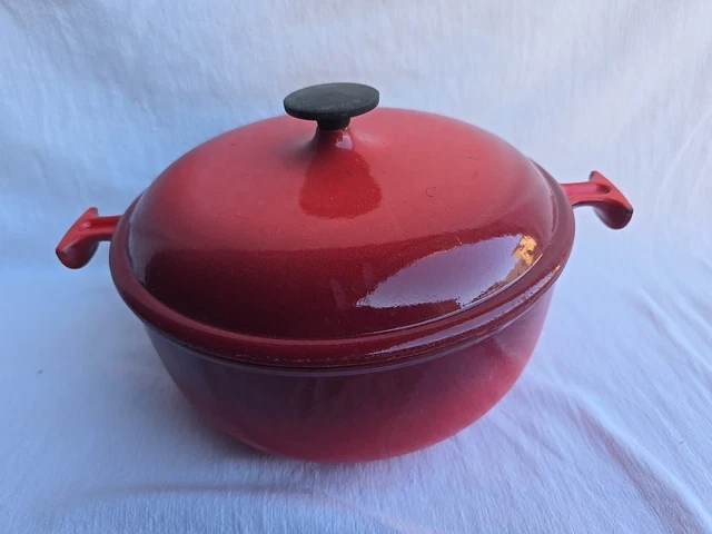 Cocotte Le Creuset Vintage 'La Mama' Fonte émaillée Cerise, 4,5L (sans Boîte)
