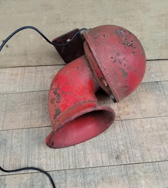 12 VOLT FOG Bull Horn Model A Ford Chevy Mopar Street Rod..Parts