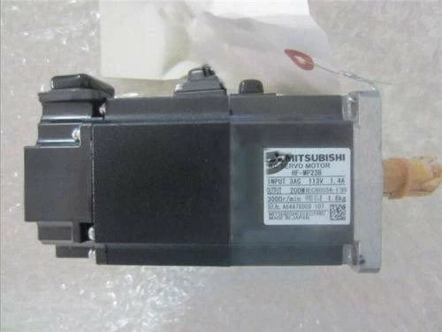 1 pz nuovissimo servomotore Mitsubishi HF-MP23B