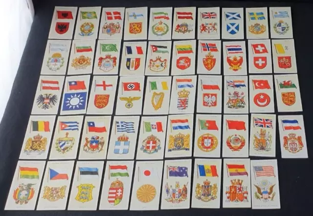 Player's Cigarette Cards Complete Set National Flags And Arms