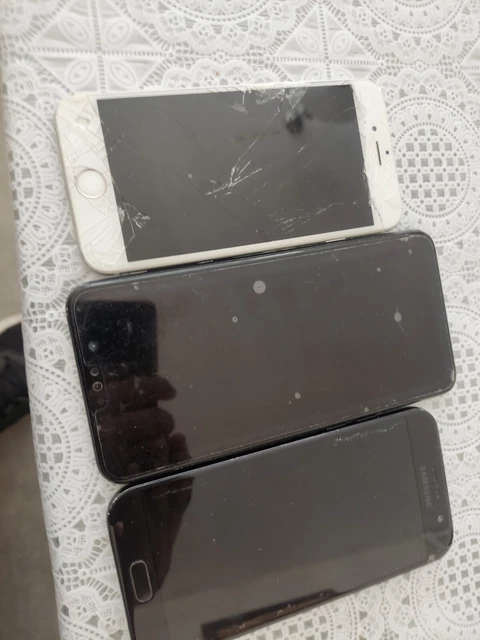 Lot Pour Pièces : Samsung Galaxy A40 Noir 16Go + Tablette HS - Défaut