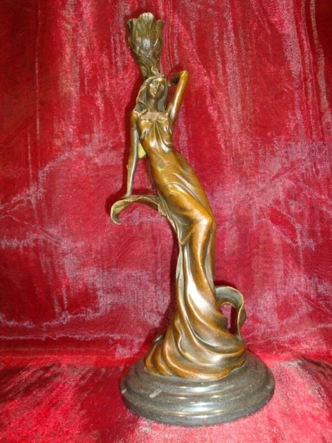 Estatua Candelero Damisela Art Deco Estilo Art Nouveau Estilo Bronce sólido Firm