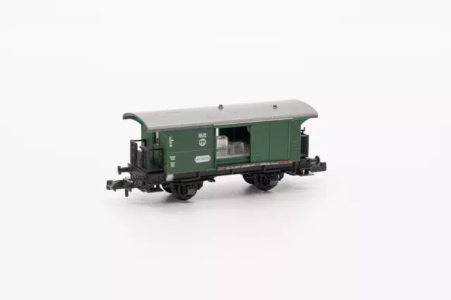 Wagon voyageurs 3e classe Fleischmann N 8051