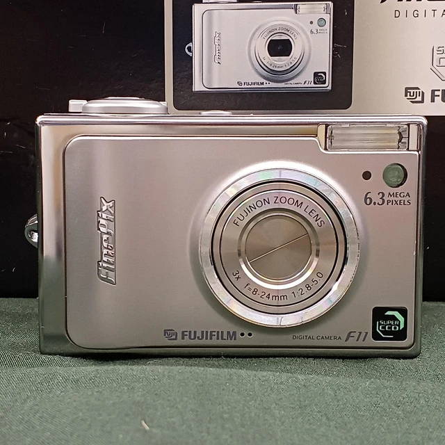 FUJIFILM FinePix F11 コンデジ レトロ 68c246 FUJIFILM FinePix F11 コンデジ レトロ 68c246 - メルカリ