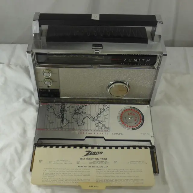 Vintage Zenith Royal 3000-1 Trans Oceanic Radio FM AM Multiband Transistor (C)