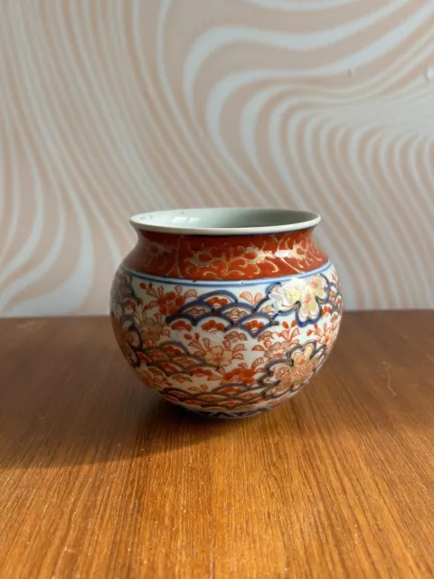 VASE IMARI? Porcelaine Chine Japon Vase Boule