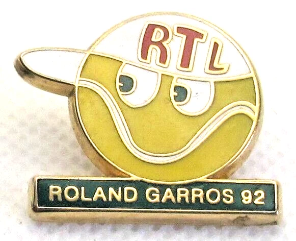 ROLAND GARROS PARIS 1992 astra calve vintage pin badge EUR 8,00 - FR