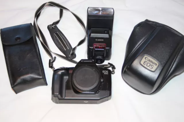 Canon EOS 650 SLR Film Camera Body + Canon Speedlite 420EZ + Cases