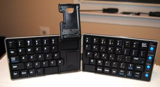 Pocket PC Collapsible Keyboard Audiovox CKP-2032 PDA