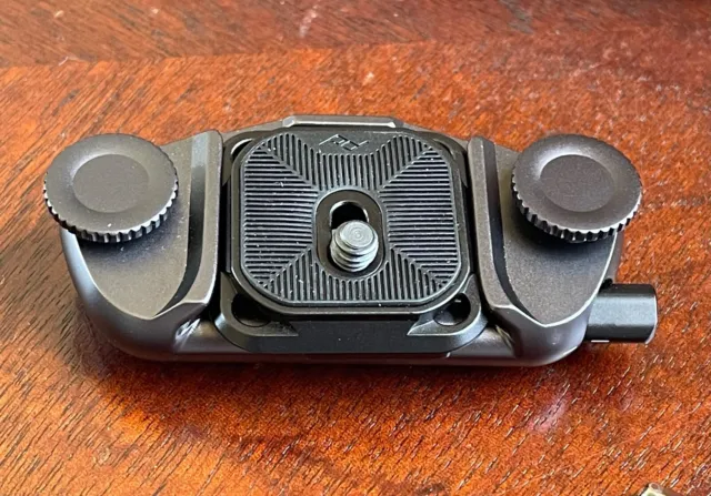 Peak Design Capture Camera Clip v3 with Standard Plate (Black) CP-BK-3