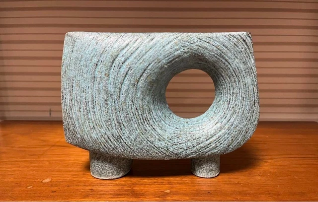Vintage Japanese Mid-Century Modern Space age Ikebana flower vase light blue 7.7