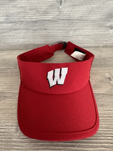 Wisconsin Badgers Red Adjustable Team Logo Visor Under Armour