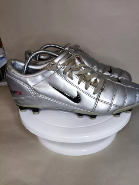 Nike total 90 silver hot sale