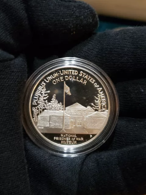 1994 US Veterans Commemorative 90% Silver Dollar 3 Coin set w/ Box & COA 3