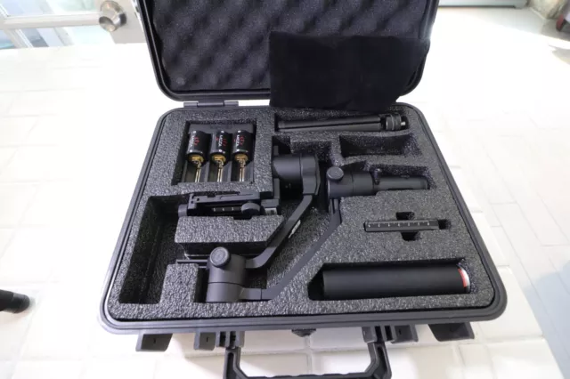 MOZA Aircross 3-Axis Gimbal Stabilizer everything with case