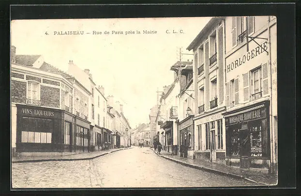 CPA Palaiseau, Rue de Paris près la Mairie