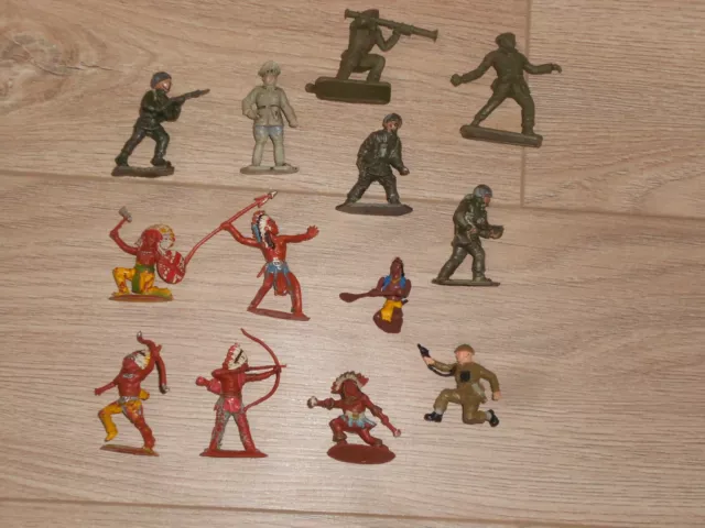 Toy Soldiers Bundle: Vintage Brands, all as shown-VIEW, Toy Soldiers Joblot