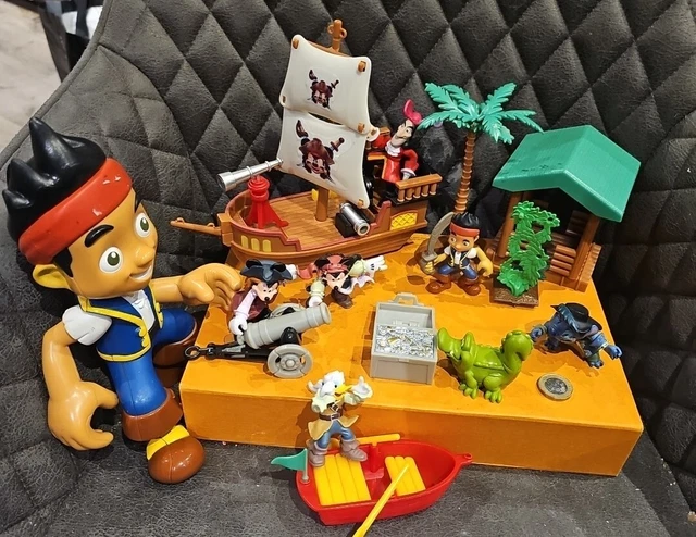 Mickey mouse pirates of the caribbean pirate ship playset 2025