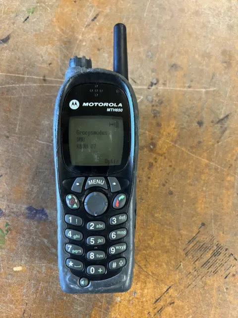 Motorola MTH650 Radio