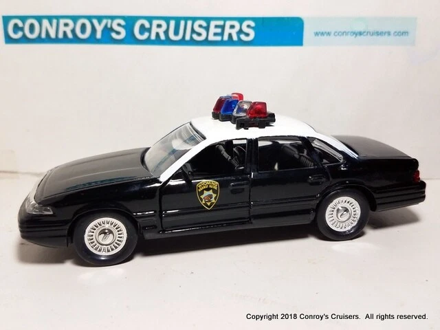 MOTORMAX 2007 FORD Crown Victoria Police California Highway Patrol 1/24