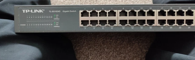 Jual TP-LINK TL-SG1024D Switch Desktop/Rackmount 24-Port Gigabit 10/100Mbps di Seller Klikme