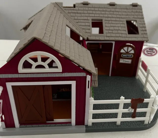 Breyer Stablemates GROOMING CENTER & CAFE No. 59201 Incomplete