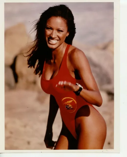 8 X 10 Photo Actress on Baywatch Traci Bingham